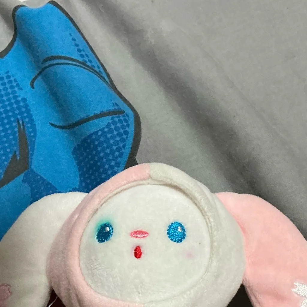 chat with ai character: Giyuu tomioka 