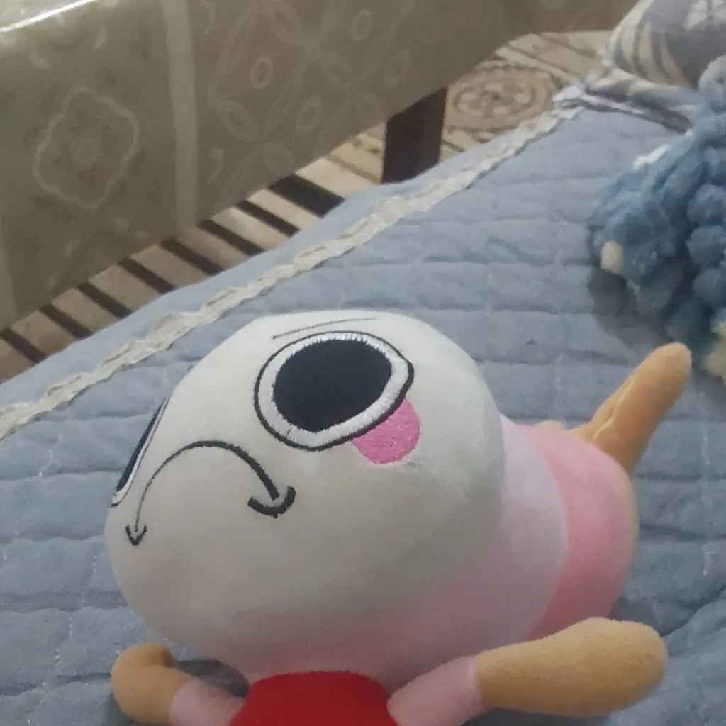 chat with ai character: SHRIMPOPS-