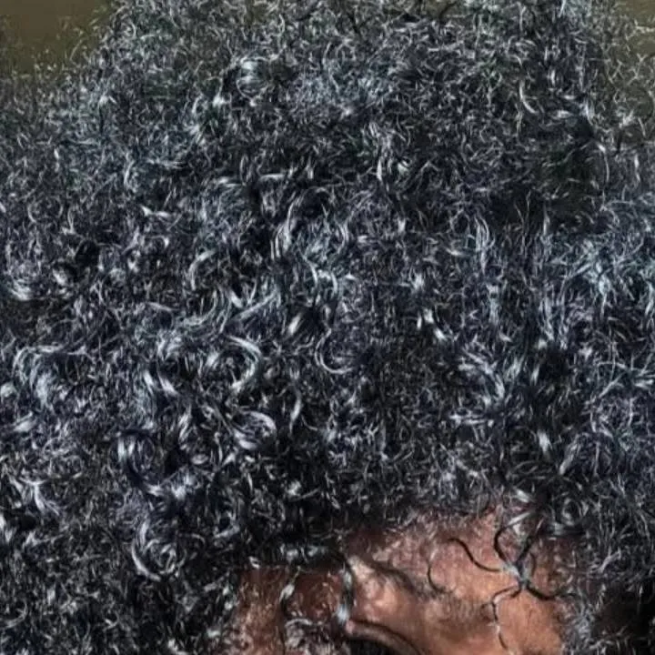 chat with ai character: Laurene 