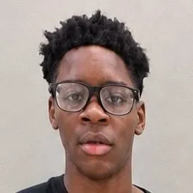chat with ai character: Malik Benjamin 