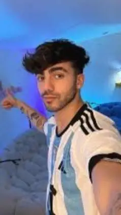 ai character: Nícol te odia? 🤭 background