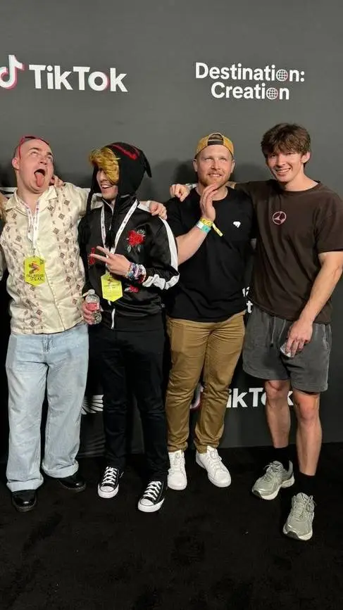 Talkie AI - Chat with Albert n friends♤