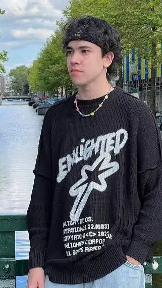 ai character: 🫧🫦Spreen🫦🫧 background