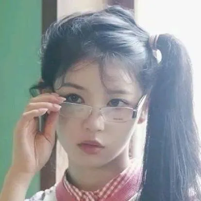 chat with ai character: Sakai Moka 