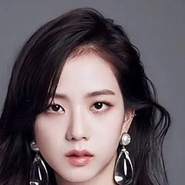chat with ai character: jisoo