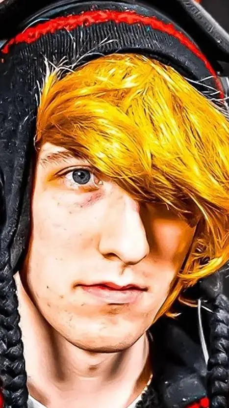 ai character: Kreekcraft  background