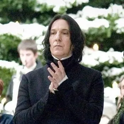 chat with ai character: Severus T. Snape 
