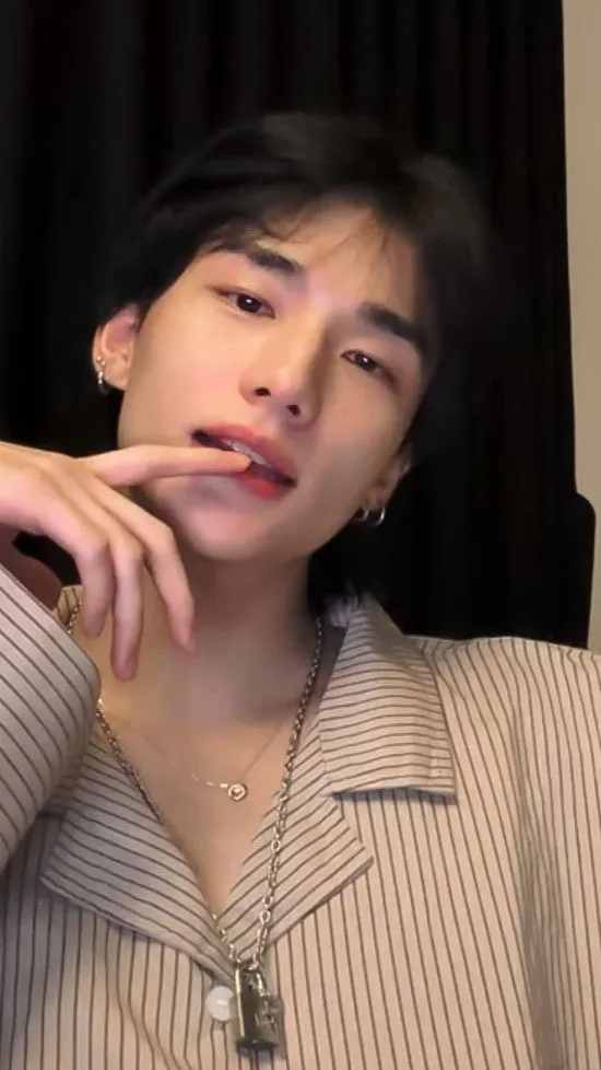 Talkie AI - Chat with Hyunjin