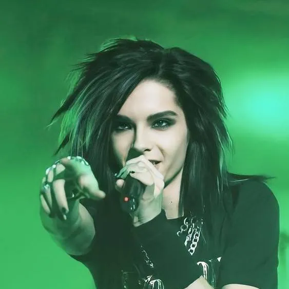 chat with ai character: Bill kaulitz 