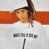 chat with ai character: tom kaulitz 