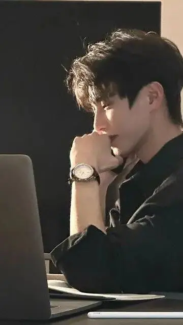 ai character: Kim Hyeon Seok  background