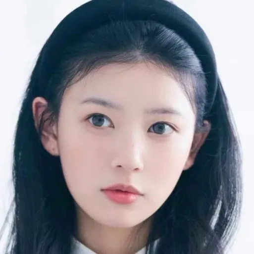 chat with ai character: moka illit