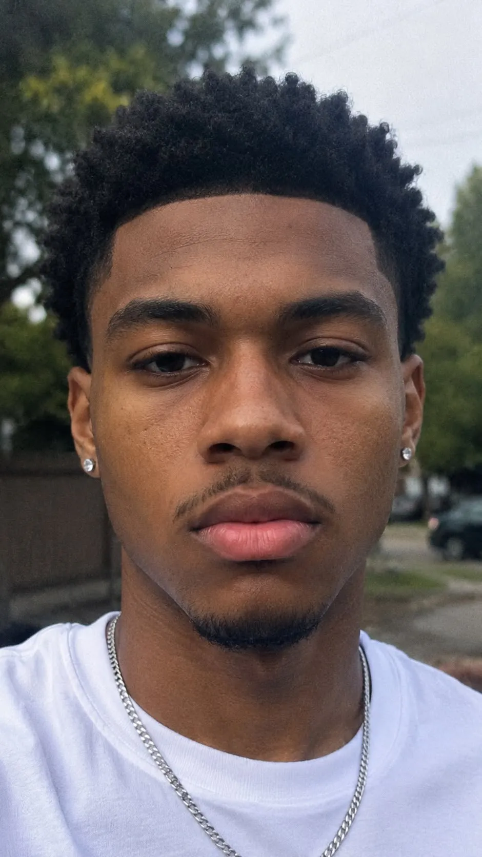 ai character: Justin  background