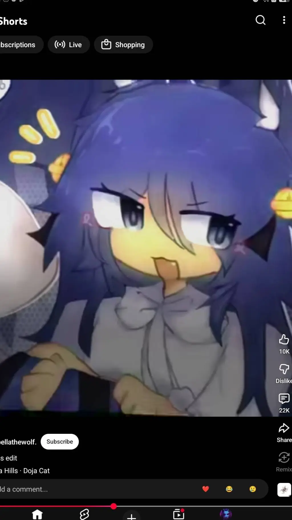 Talkie AI - Chat with bella the wolf