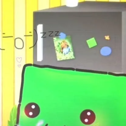 chat with ai character: ❤-Cuadradito-💫