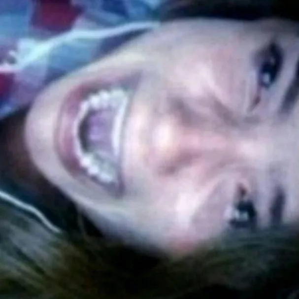 chat with ai character: Crea tu historia