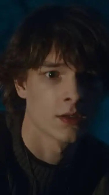 ai character: Finny Blake background