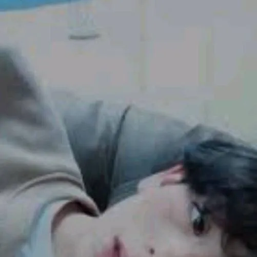 chat with ai character: victor