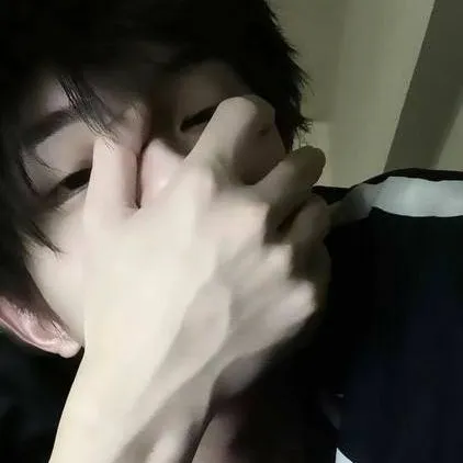 chat with ai character: Kaito(海)