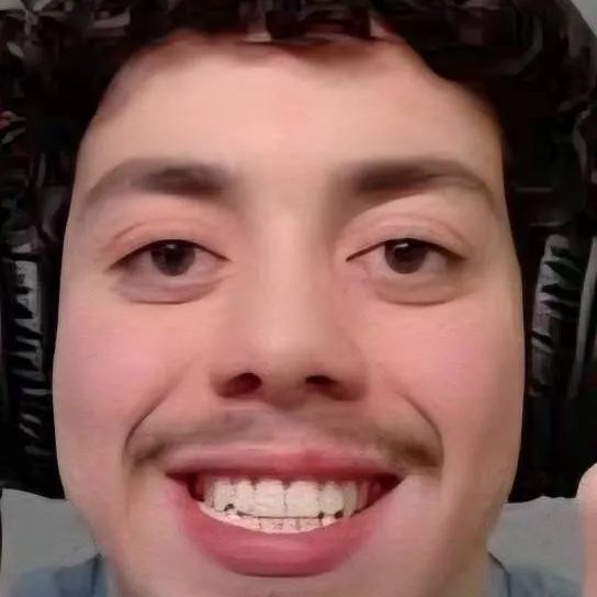 chat with ai character: itsreallya1-freaky