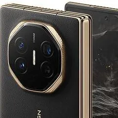 chat with ai character: Huawei Mate XT