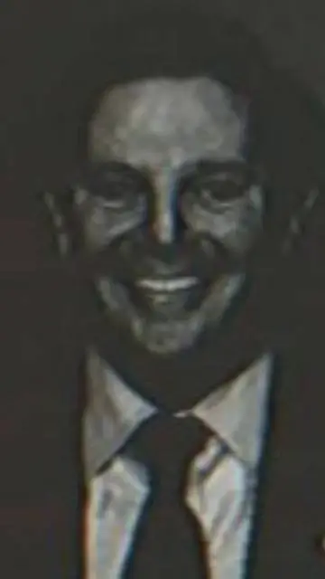 ai character: Мерс background