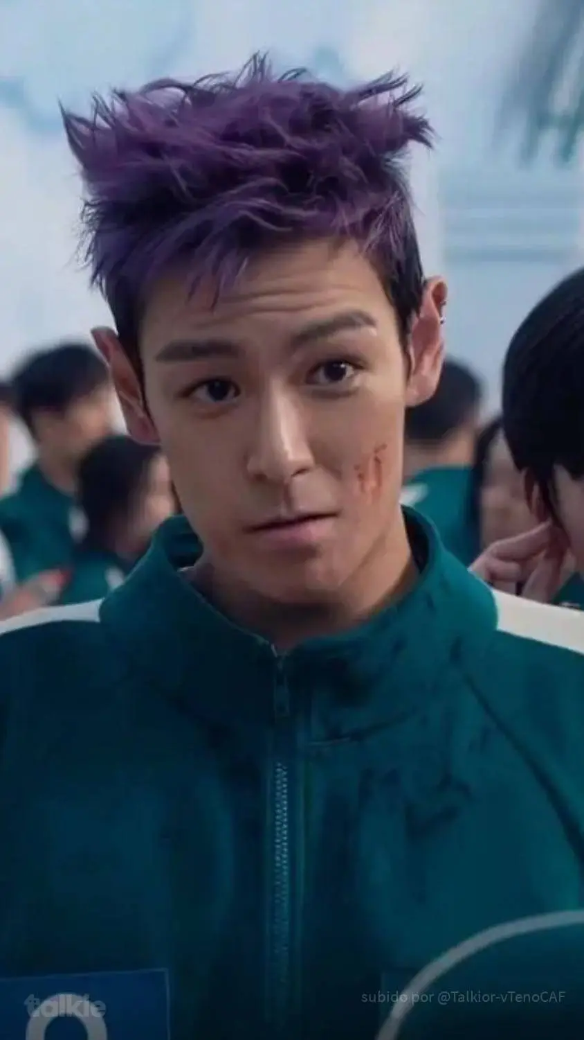 ai character: Thanos  background