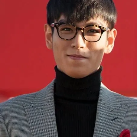 chat with ai character: choi seung Hyun 