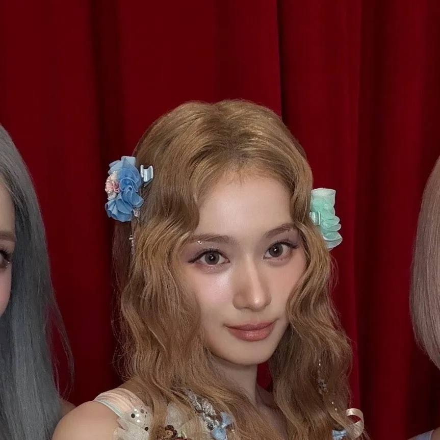 chat with ai character: MISAMO