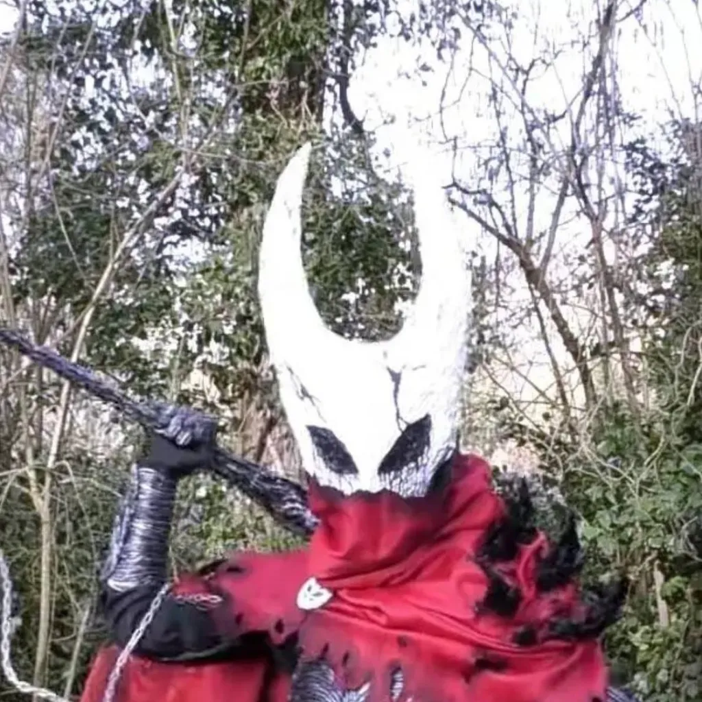 chat with ai character: silksong AU