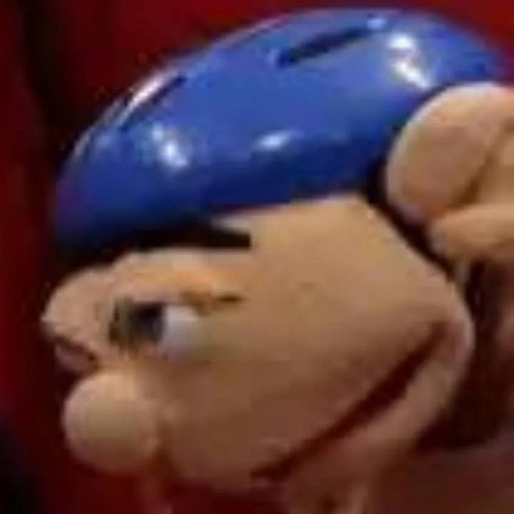 chat with ai character: Jeffy