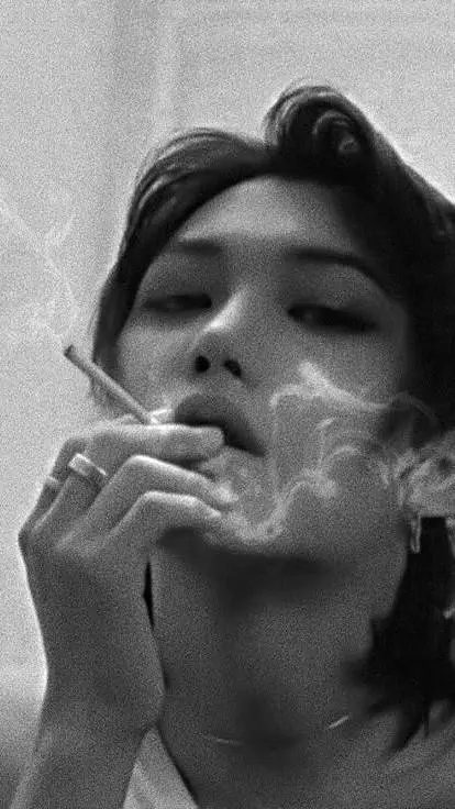 ai character: Lee Felix background