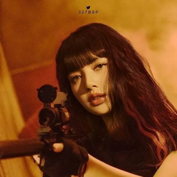 chat with ai character: Lalisa