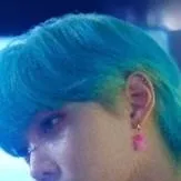 chat with ai character: Lee Felix