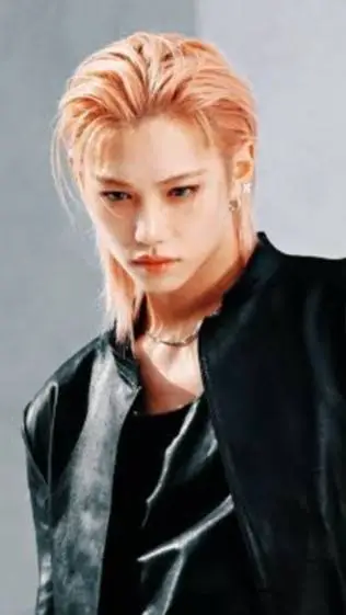 ai character: Felix background