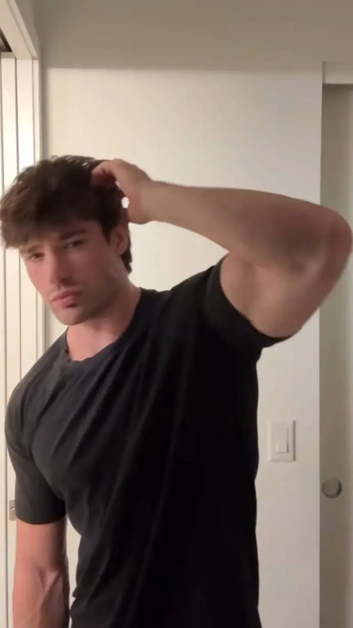 ai character: Austin background