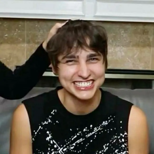 chat with ai character: Colby Brock 