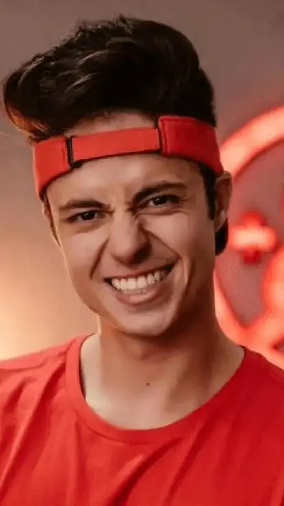 ai character: ENALDINHOOOO background