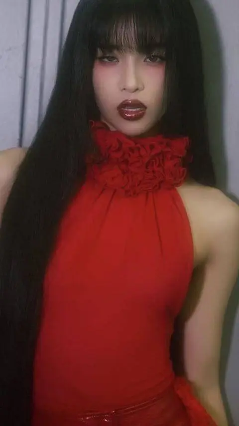 ai character: sophia laforteza background