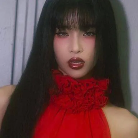 chat with ai character: sophia laforteza