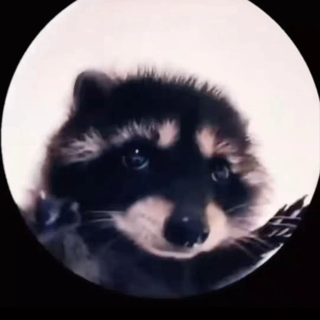 chat with ai character: Pedro