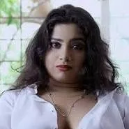 chat with ai character: Ragini