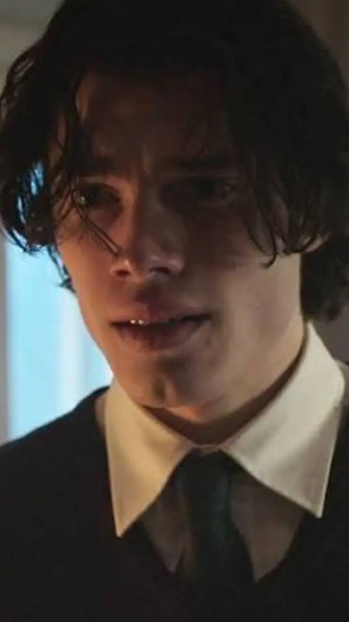 ai character: Lucas background