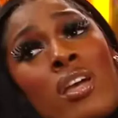 chat with ai character: Lash Legend 