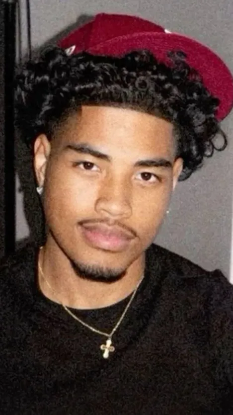 chat with ai character: Kai 