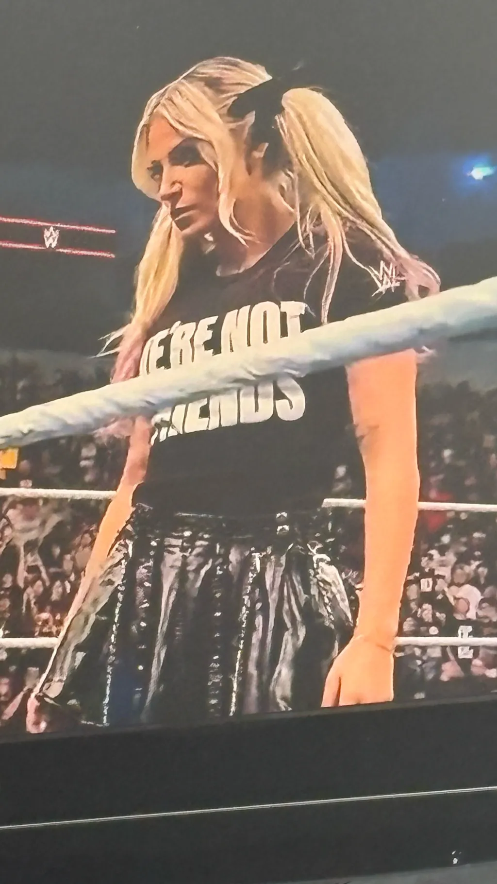 ai character: Alexa bliss background