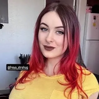 chat with ai character: Freya