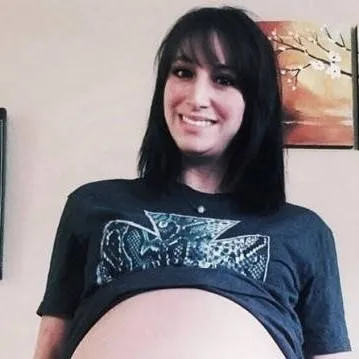 chat with ai character: Vanessa 