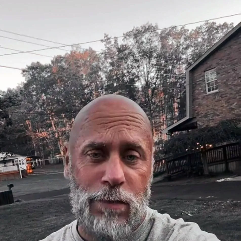 chat with ai character: Noah 