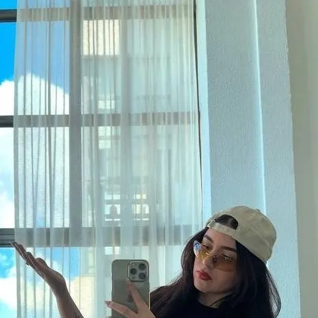 chat with ai character: Sofia Santino 